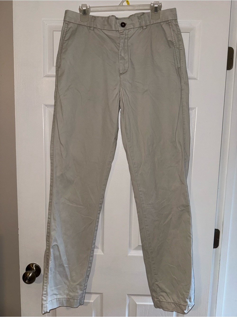 Roundtree & Yorke Light Tan Men's Chino Pants